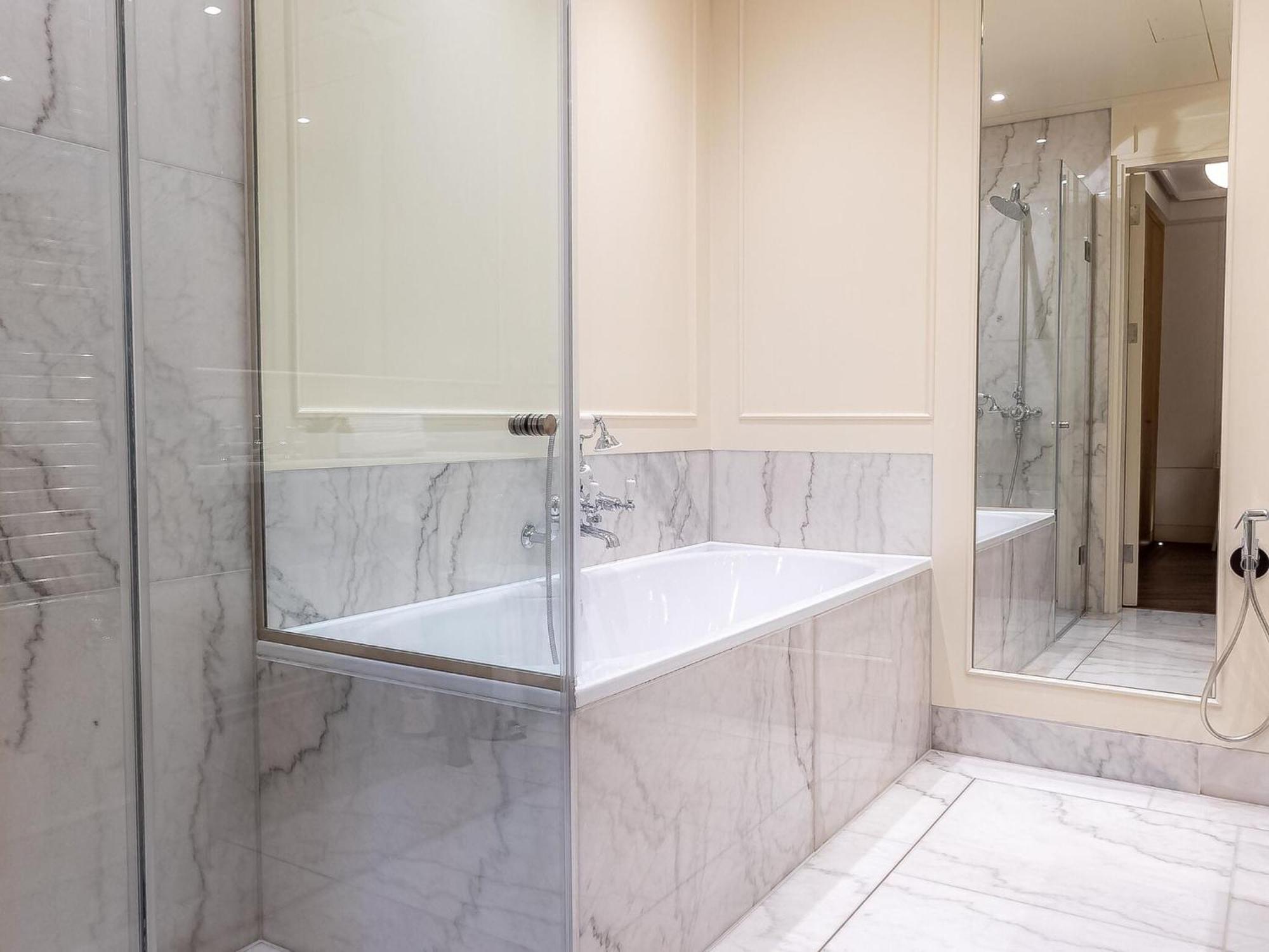 Modern Deluxe Five Bedroom House Near Chalk Farm Station By Belvilla Лондон Экстерьер фото