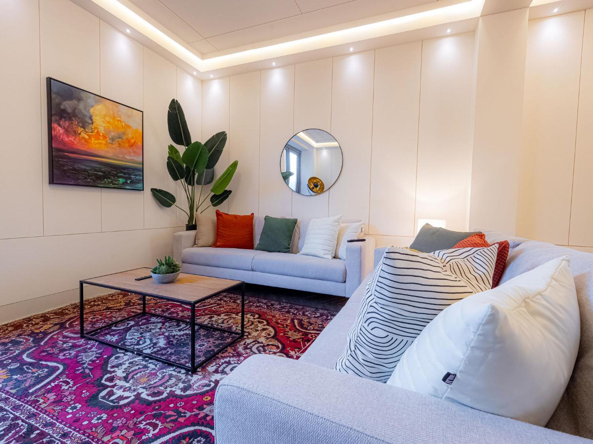 Modern Deluxe Five Bedroom House Near Chalk Farm Station By Belvilla Лондон Экстерьер фото
