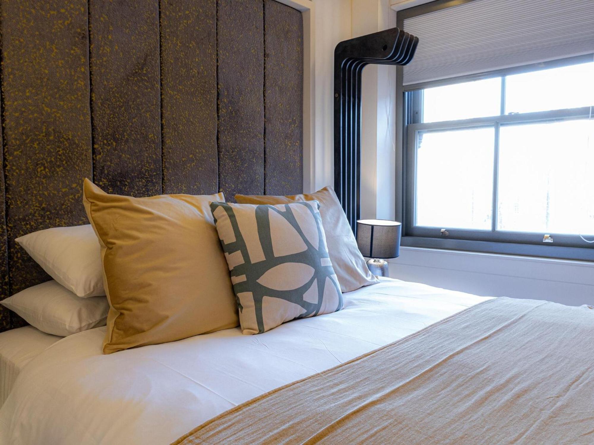 Modern Deluxe Five Bedroom House Near Chalk Farm Station By Belvilla Лондон Экстерьер фото