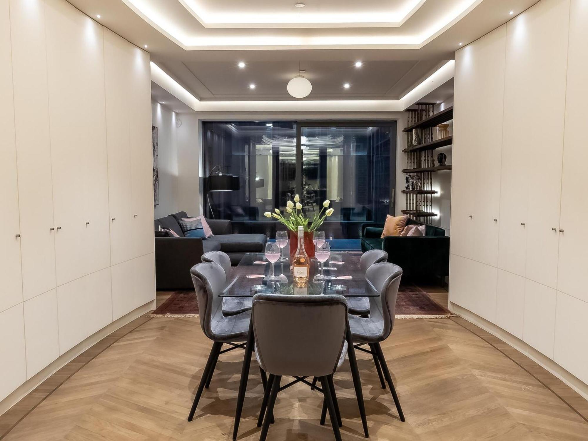 Modern Deluxe Five Bedroom House Near Chalk Farm Station By Belvilla Лондон Экстерьер фото