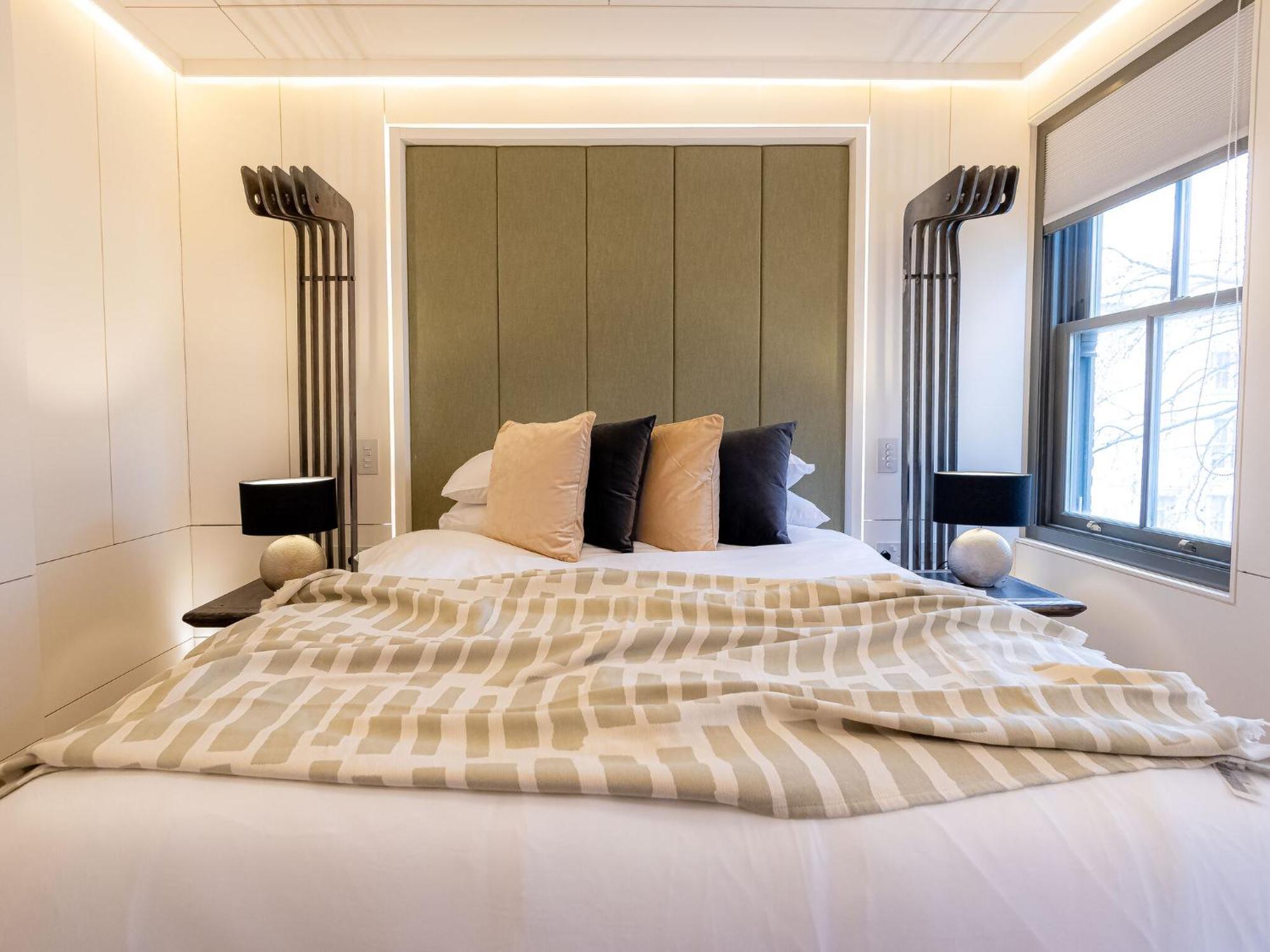 Modern Deluxe Five Bedroom House Near Chalk Farm Station By Belvilla Лондон Экстерьер фото