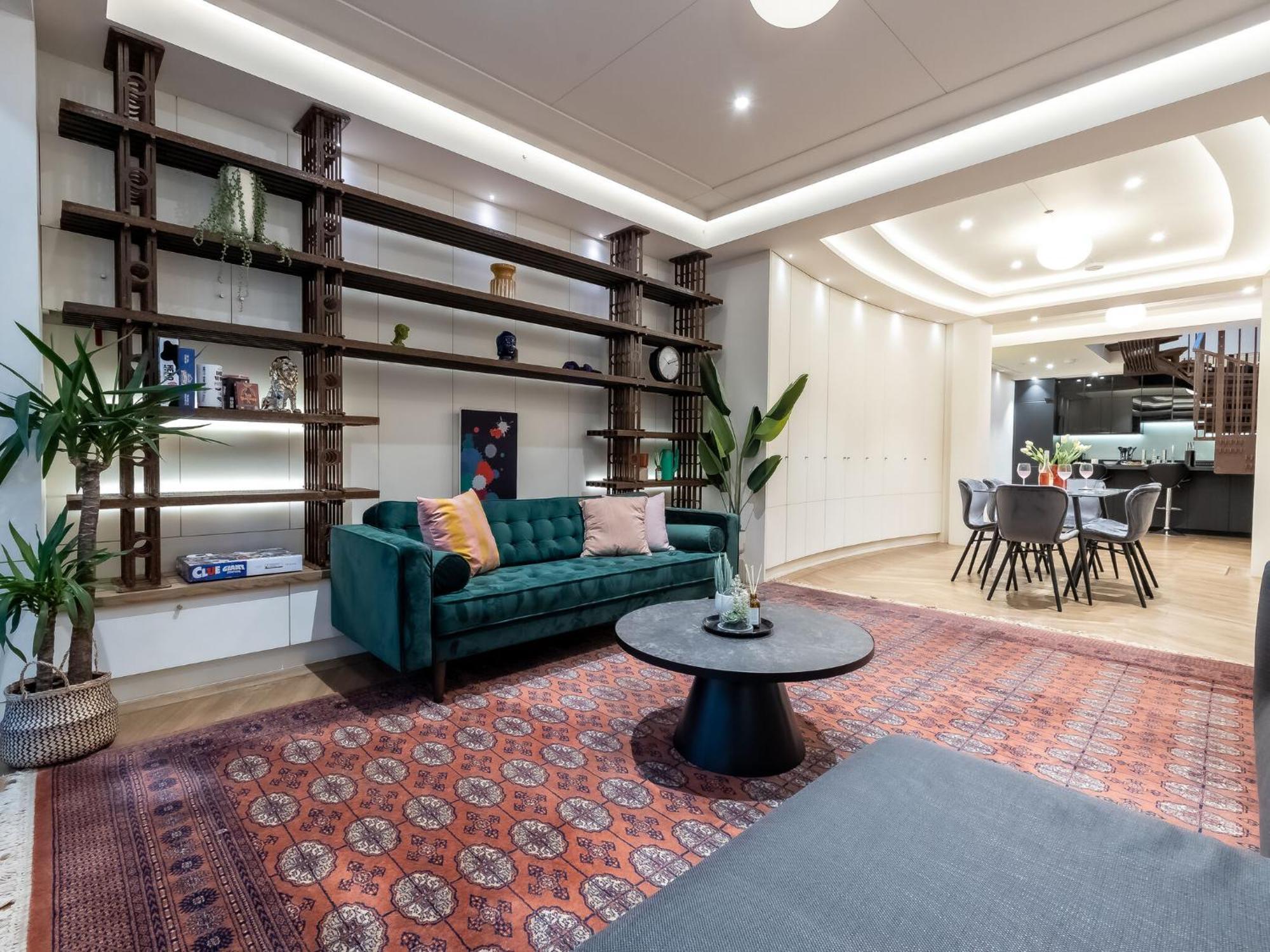 Modern Deluxe Five Bedroom House Near Chalk Farm Station By Belvilla Лондон Экстерьер фото