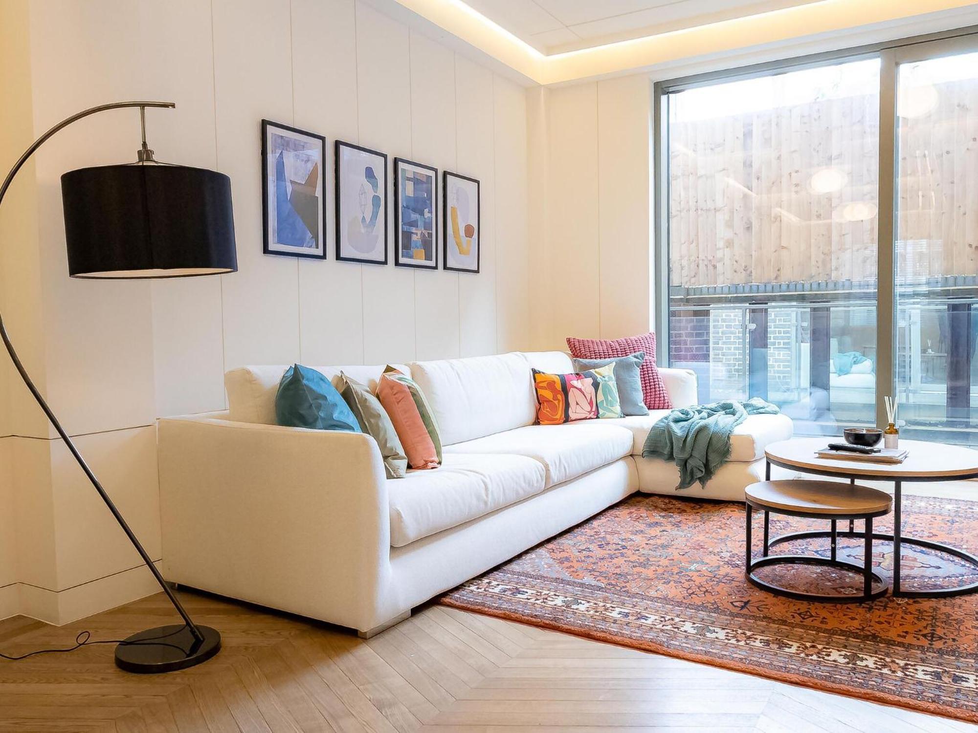 Modern Deluxe Five Bedroom House Near Chalk Farm Station By Belvilla Лондон Экстерьер фото